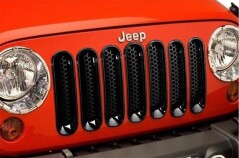Insertie NEAGRA pt. grila fata pt. 07-18 Jeep Wrangler & Unlimited JK